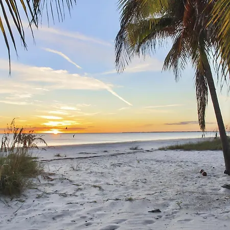 Windward Point #507 By Sun Palace Vacations